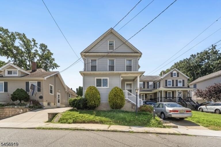 Property listing MLS 4049660 photo 2