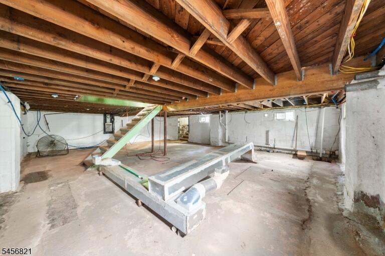 Property listing MLS 4049661 photo 18