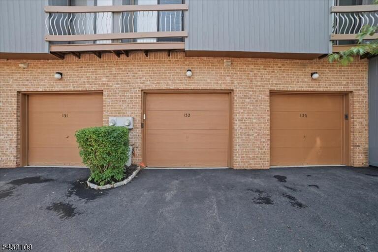 Property listing MLS 4049733 photo 24