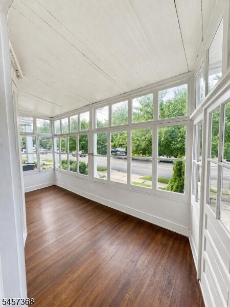 Property listing MLS 4049781 photo 17