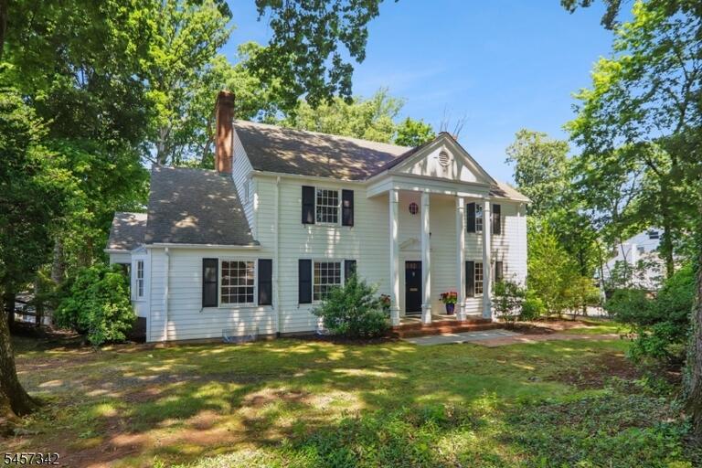 Property listing MLS 4049897 photo 2