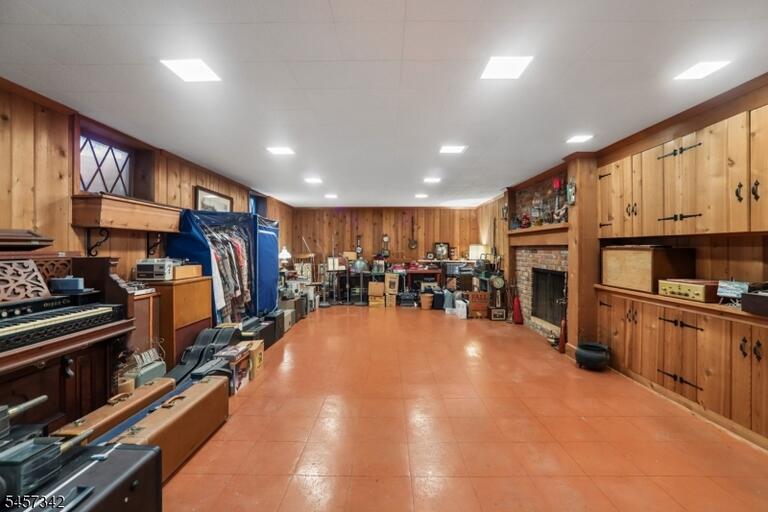 Property listing MLS 4049897 photo 27