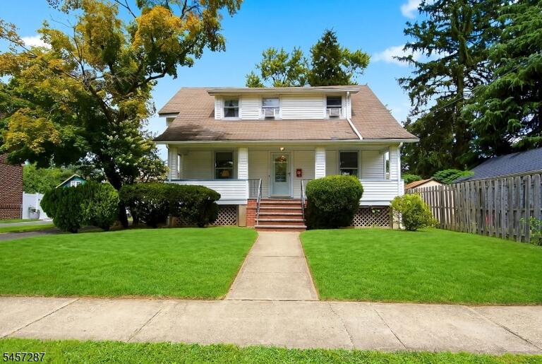 Property listing MLS 4049910 photo 2