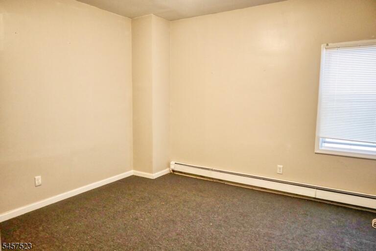 Property listing MLS 4049920 photo 8