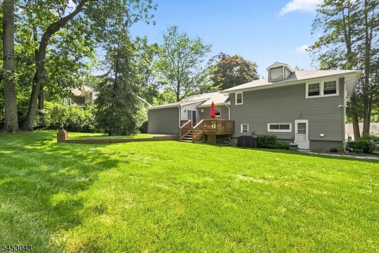 Property listing MLS 4049923 photo 29