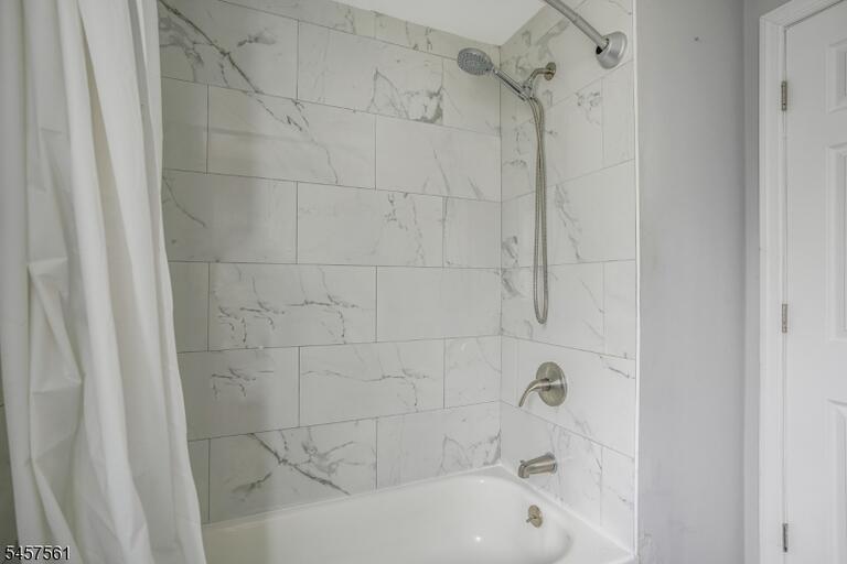 Property listing MLS 4049943 photo 19