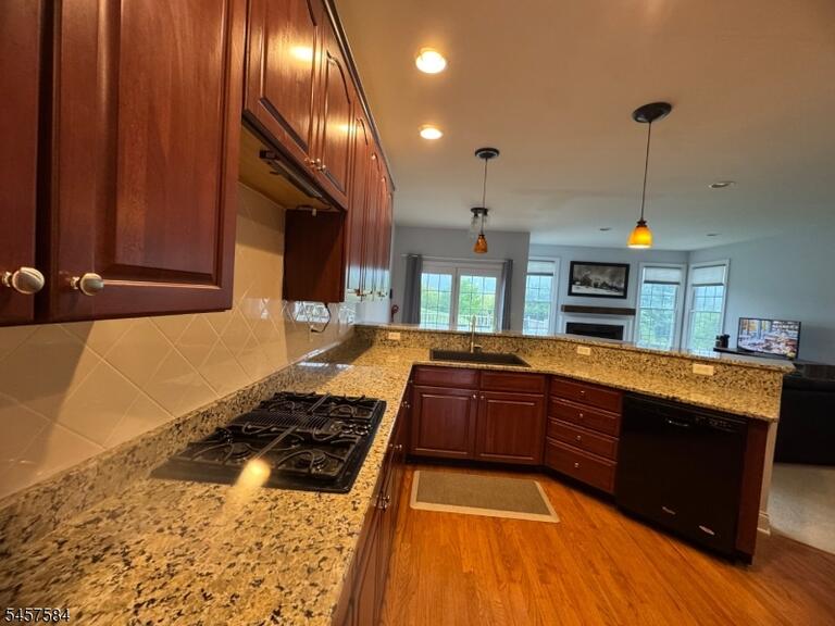 Property listing MLS 4049970 photo 10