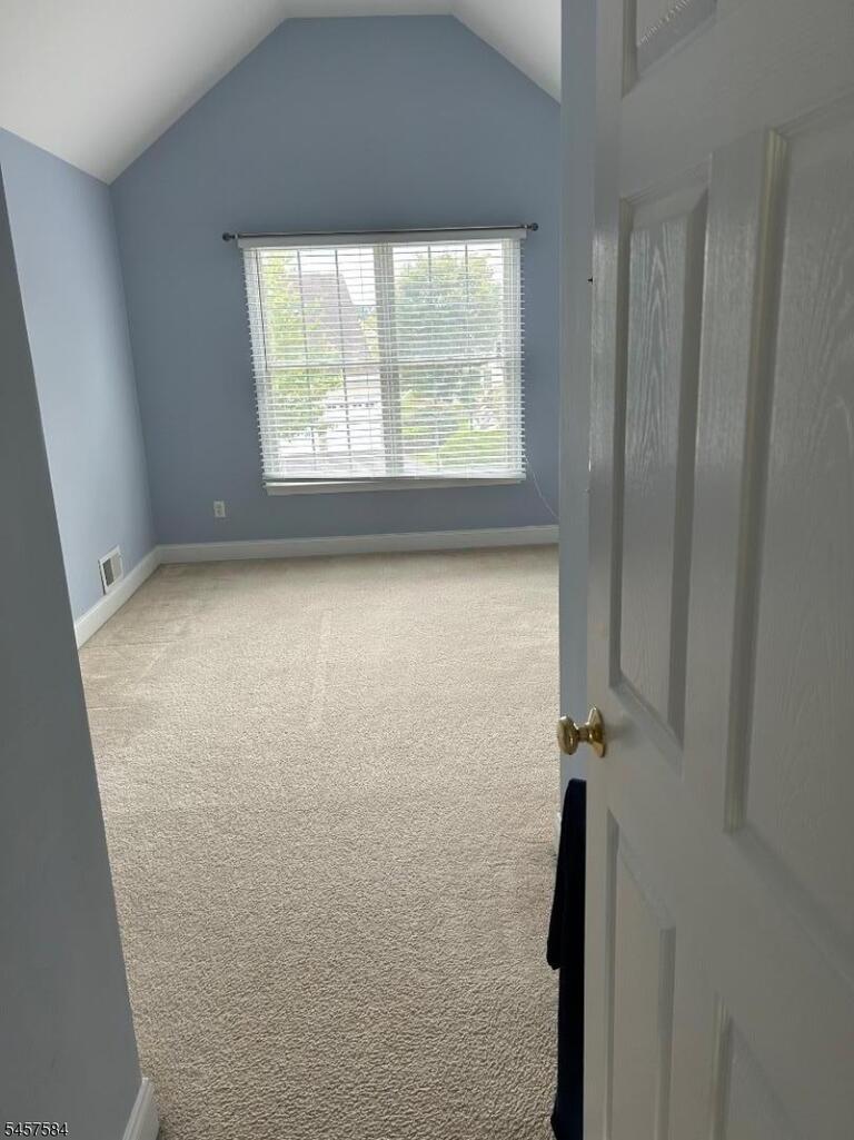 Property listing MLS 4049970 photo 18