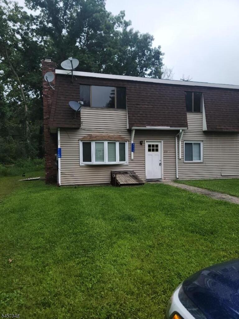 Property listing MLS 4049980 photo 2
