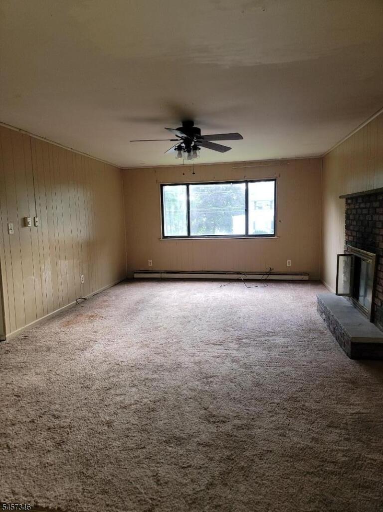 Property listing MLS 4049980 photo 5