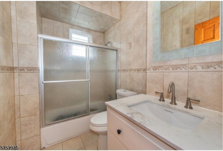 Property listing MLS 4049986 photo 9