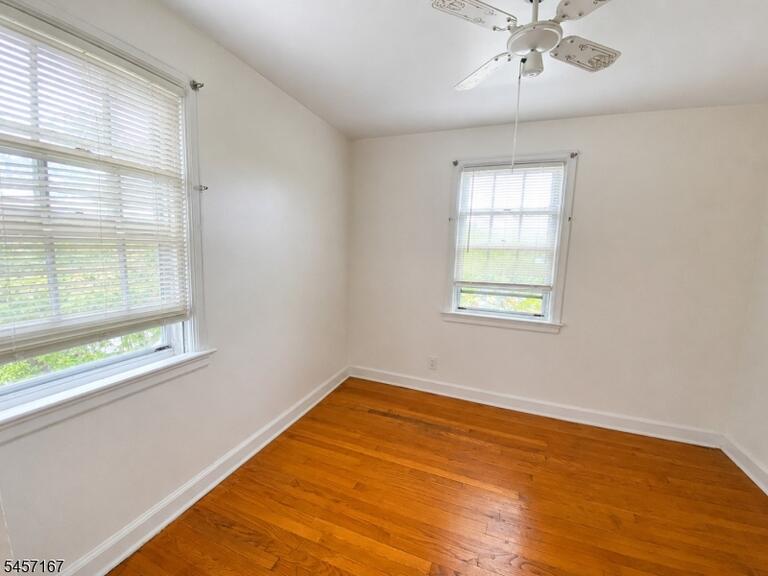 Property listing MLS 4050003 photo 7