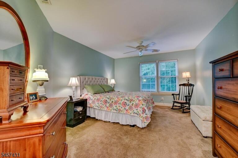 Property listing MLS 4050041 photo 31
