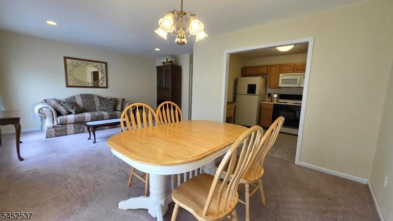 Property listing MLS 4050044 photo 23