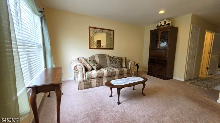 Property listing MLS 4050044 photo 8
