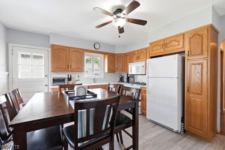 Property listing MLS 4050053 photo 10