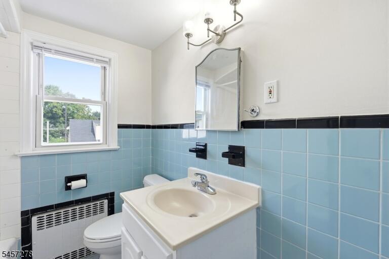 Property listing MLS 4050053 photo 23