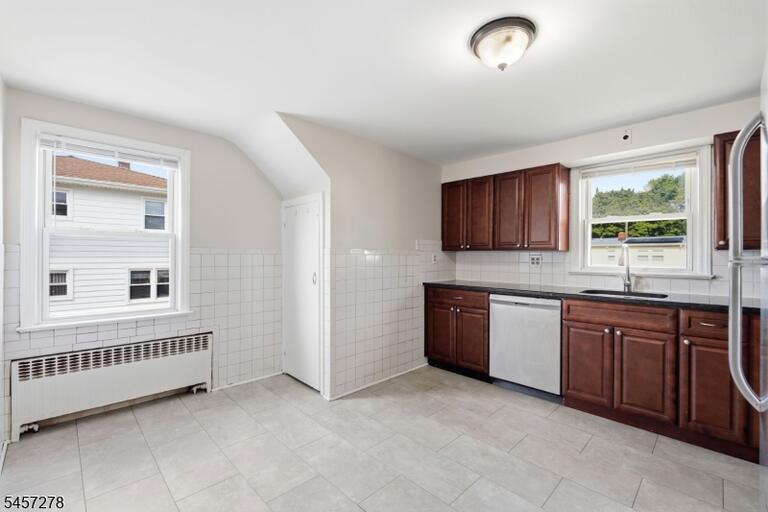 Property listing MLS 4050053 photo 7