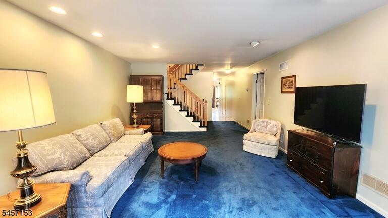 Property listing MLS 4050073 photo 8