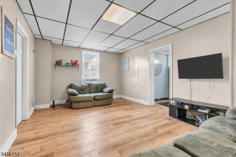 Property listing MLS 4050083 photo 7