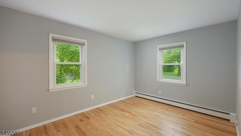 Property listing MLS 4050087 photo 14