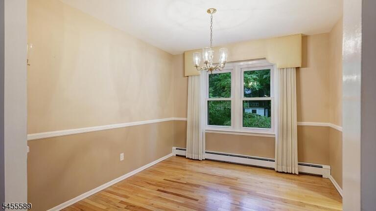 Property listing MLS 4050087 photo 6
