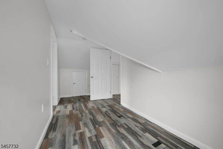 Property listing MLS 4050089 photo 11