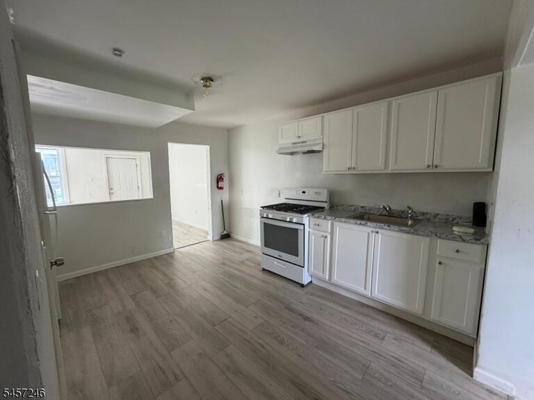 Property listing MLS 4050103 photo 6