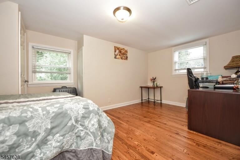Property listing MLS 4050119 photo 16