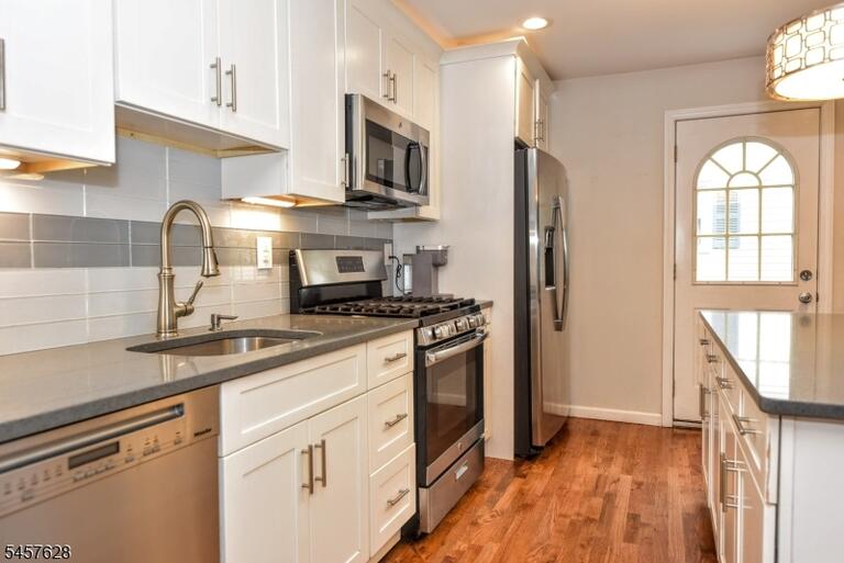 Property listing MLS 4050119 photo 8