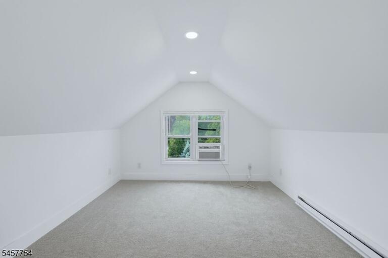 Property listing MLS 4050120 photo 21