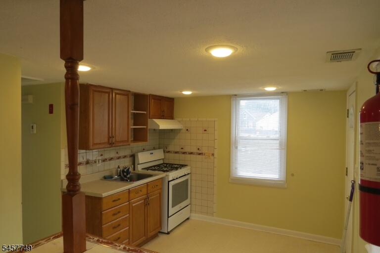Property listing MLS 4050127 photo 19