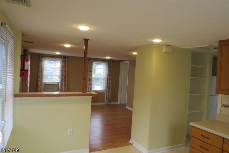 Property listing MLS 4050127 photo 20