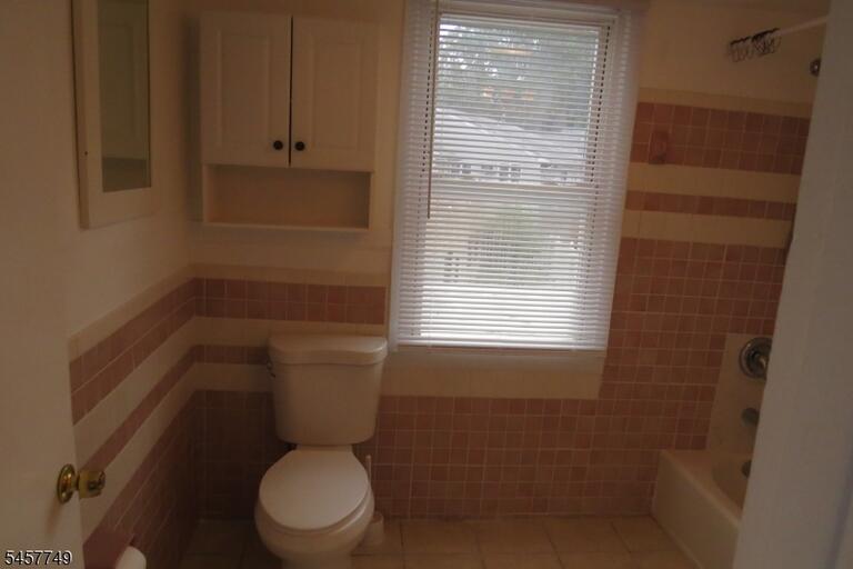 Property listing MLS 4050127 photo 24