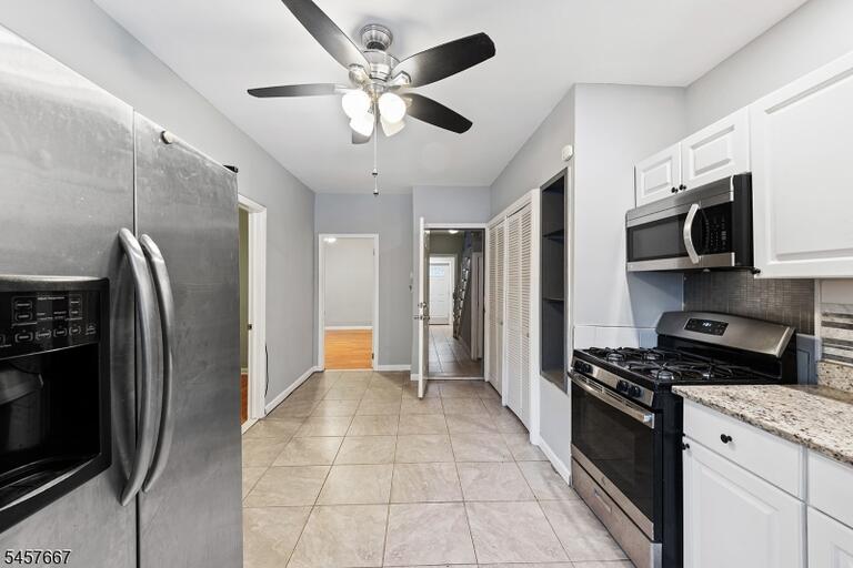 Property listing MLS 4050141 photo 8