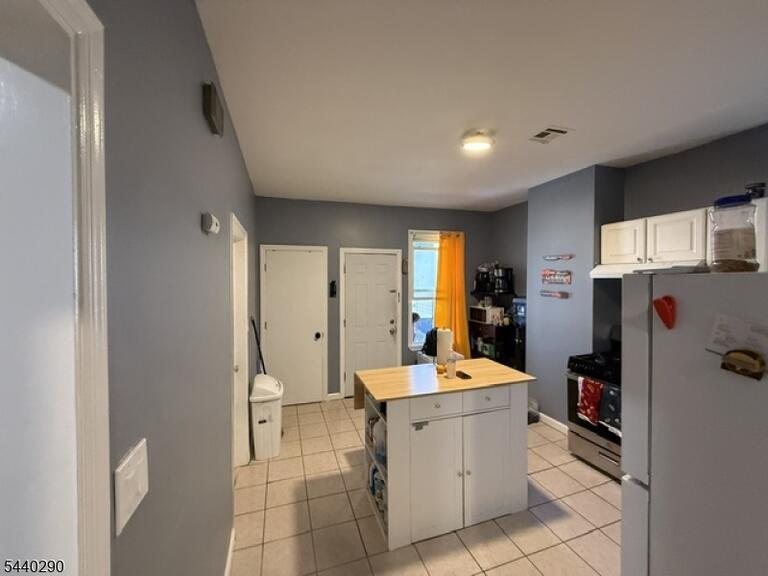 Property listing MLS 4050153 photo 8