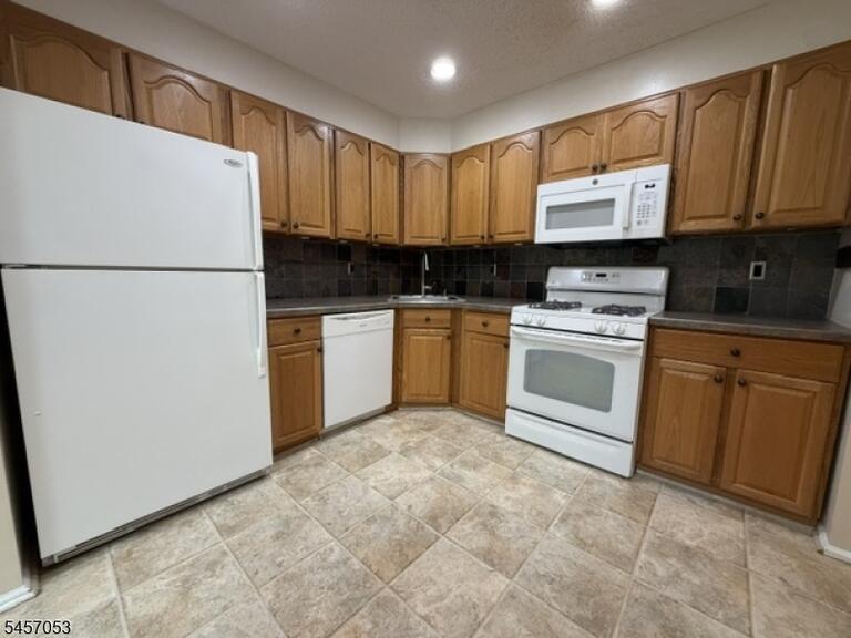 Property listing MLS 4050177 photo 4