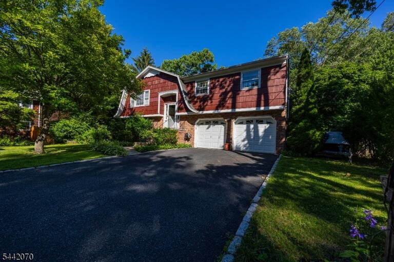 Property listing MLS 4050183 photo 37
