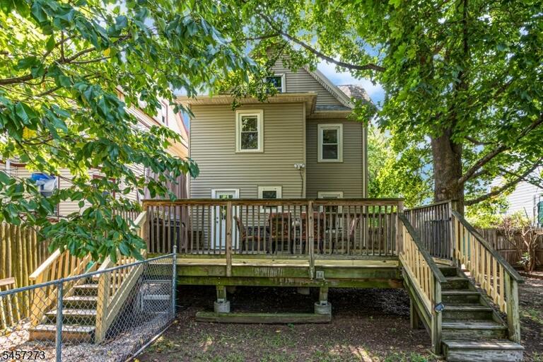Property listing MLS 4050188 photo 31