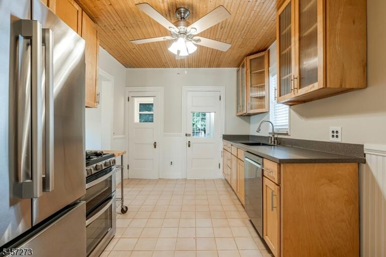 Property listing MLS 4050188 photo 6