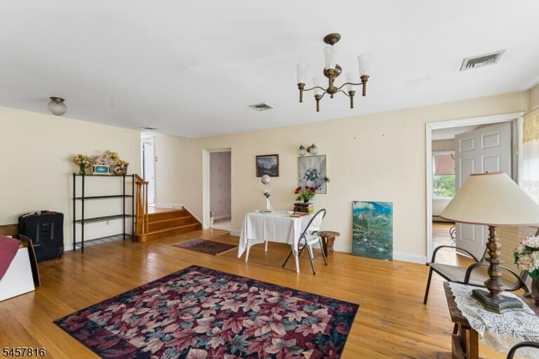 Property listing MLS 4050193 photo 14