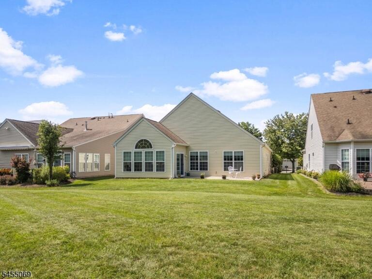 Property listing MLS 4050208 photo 41