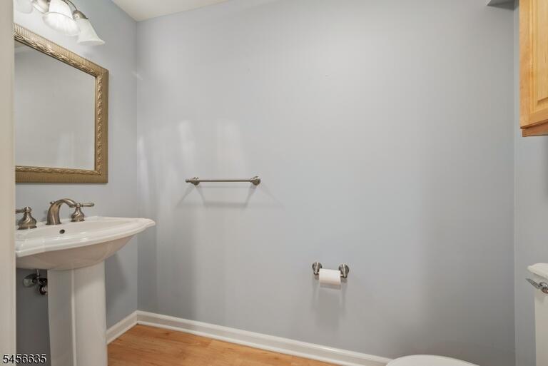 Property listing MLS 4050209 photo 33