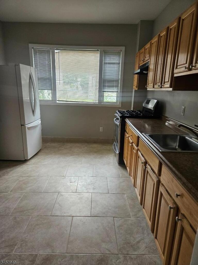 Property listing MLS 4050233 photo 8