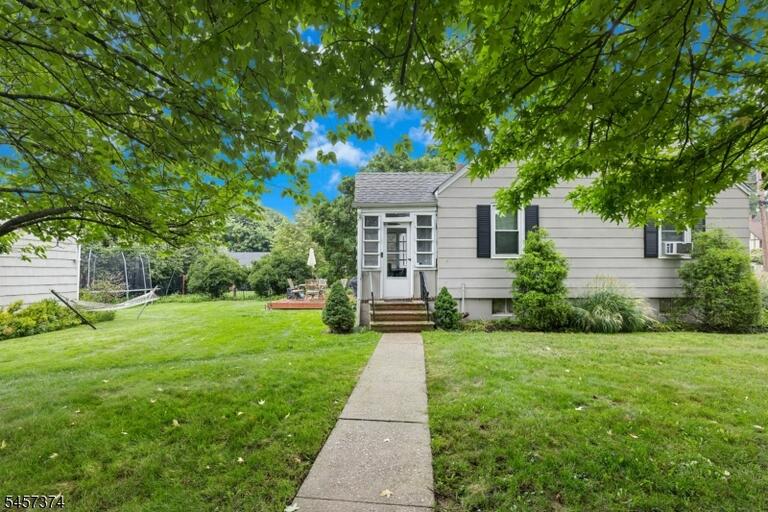 Property listing MLS 4050249 photo 19