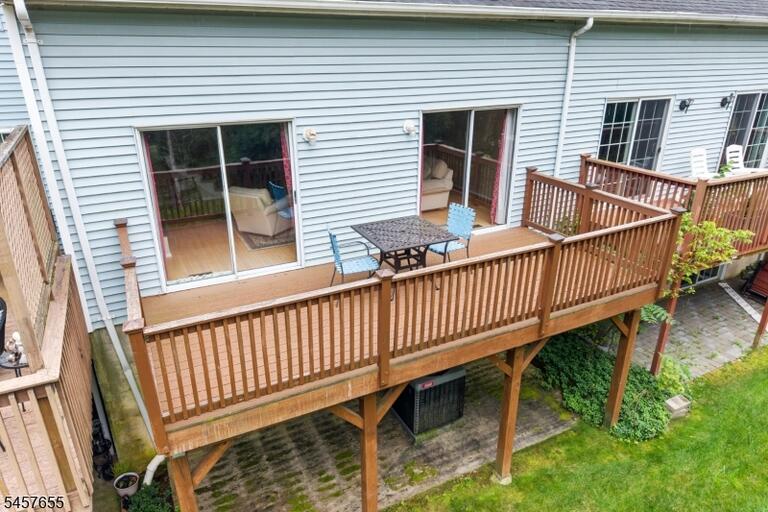 Property listing MLS 4050252 photo 25