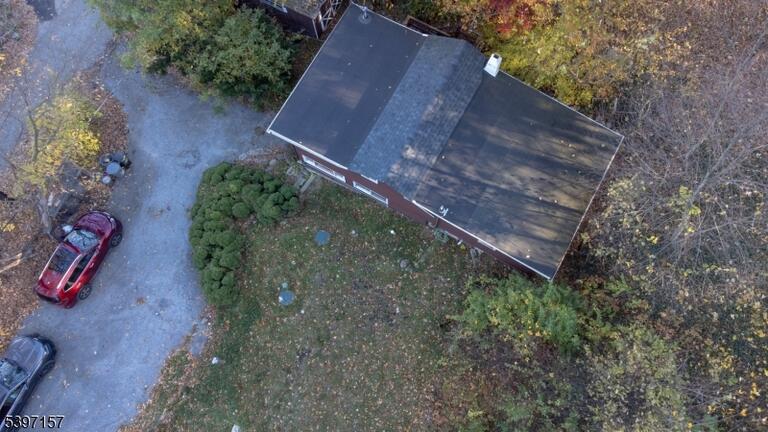 Property listing MLS 4050253 photo 5