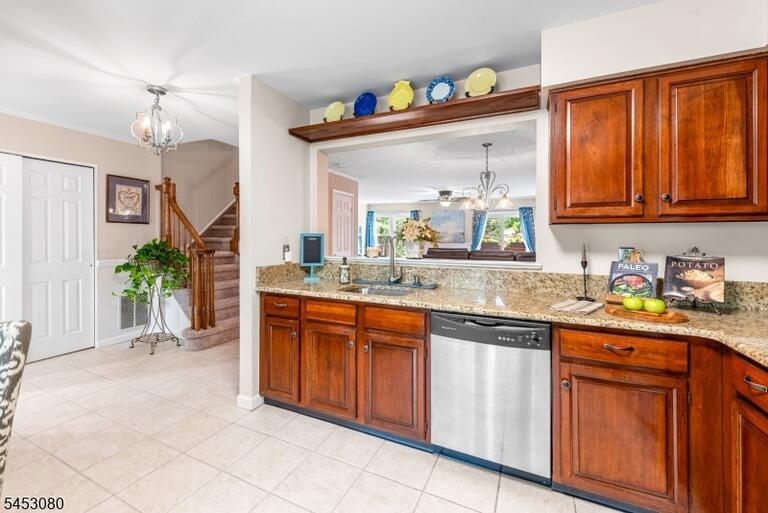 Property listing MLS 4050263 photo 10
