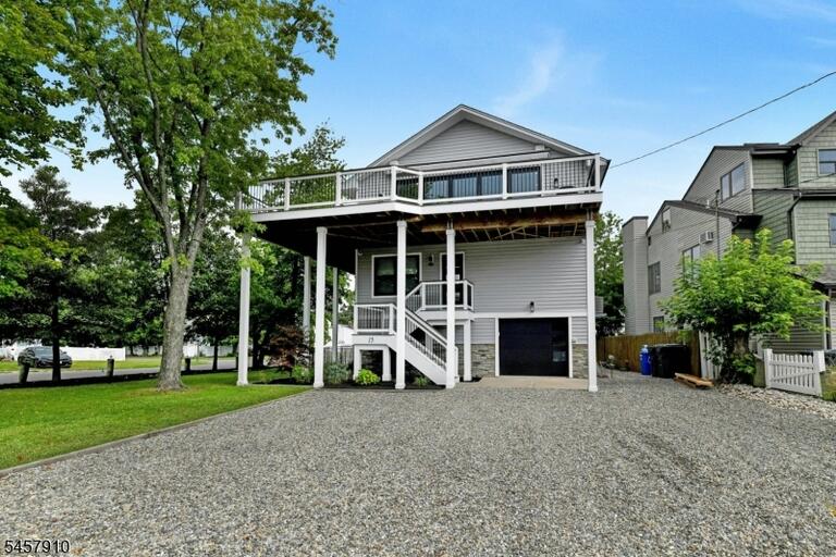 Property listing MLS 4050268 photo 35