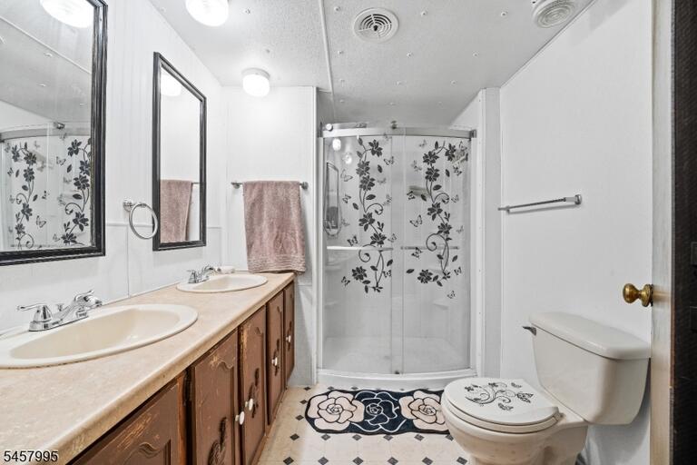 Property listing MLS 4050290 photo 10